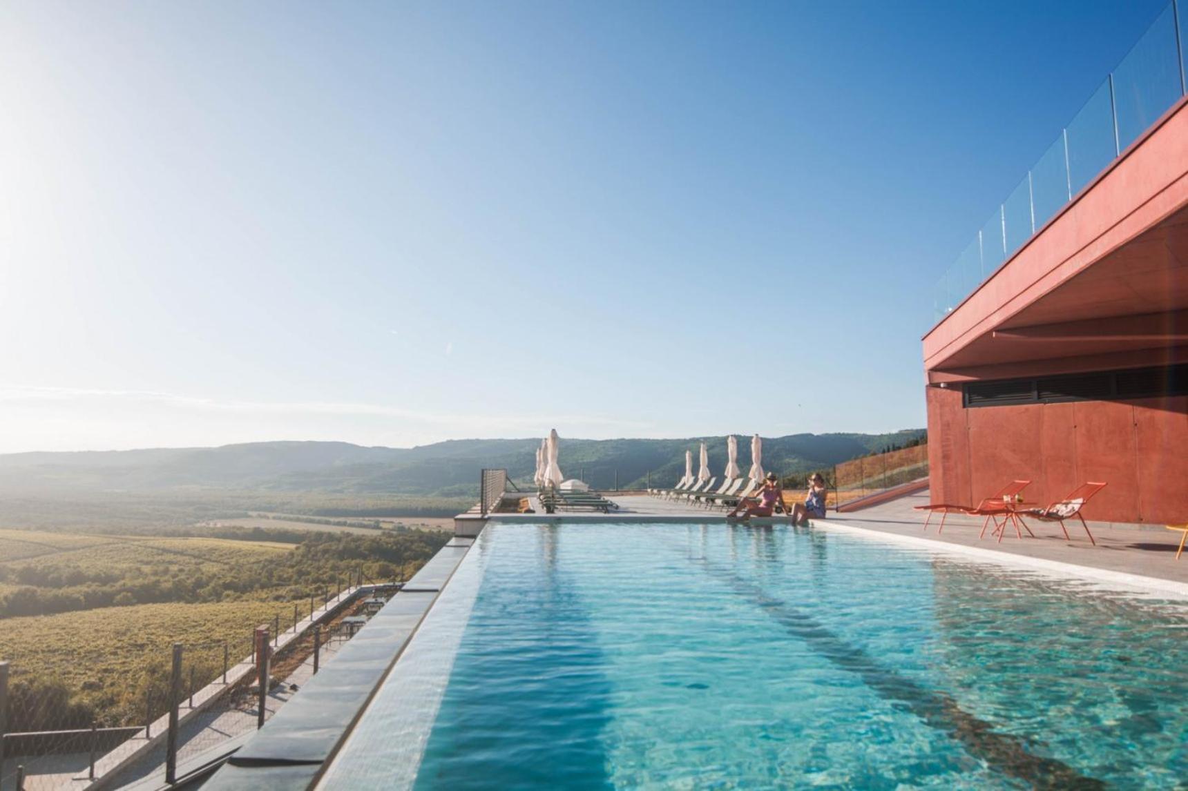 Winery & Design Hotel Roxanich موتوفون المظهر الخارجي الصورة